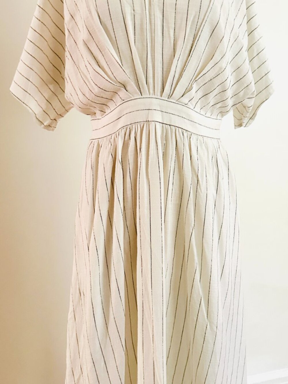 Chico's Ecru Metallic Stripe Flutter Sleeve Breathable Maxi Dress NWT $149 M - Picture 7 of 16